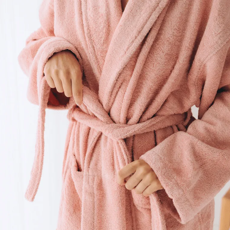 volwassen-badjas-2-768x768 roze.webp