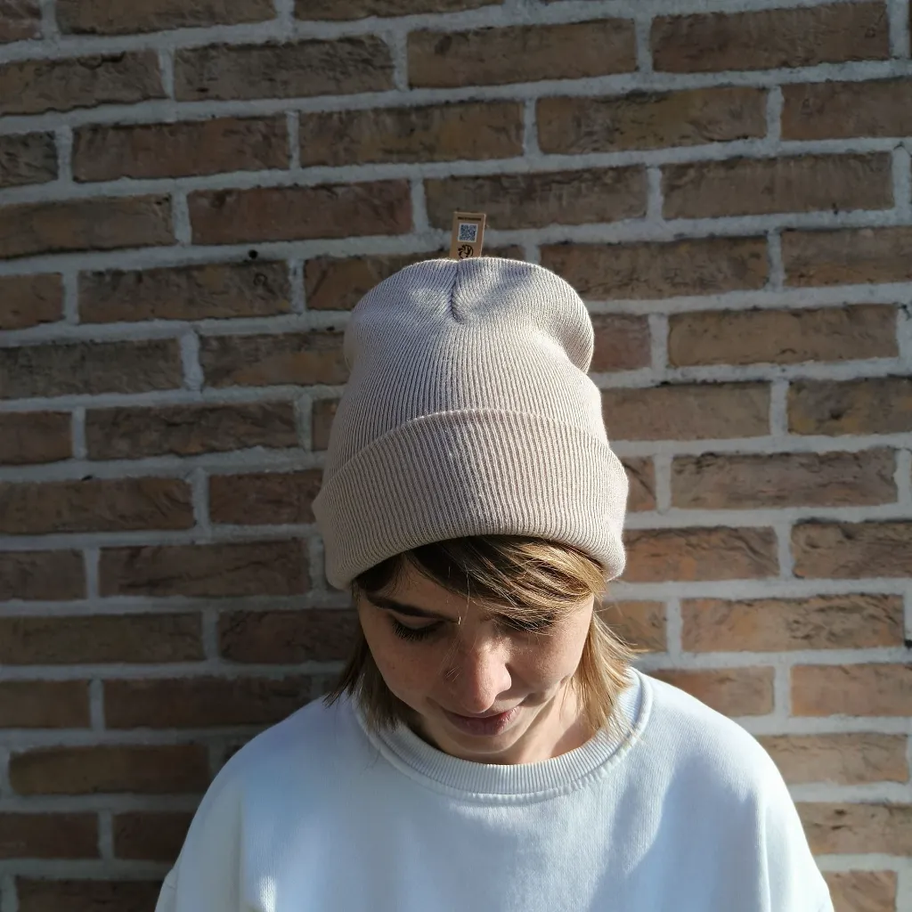 Muts Beige 3 vierkant.webp