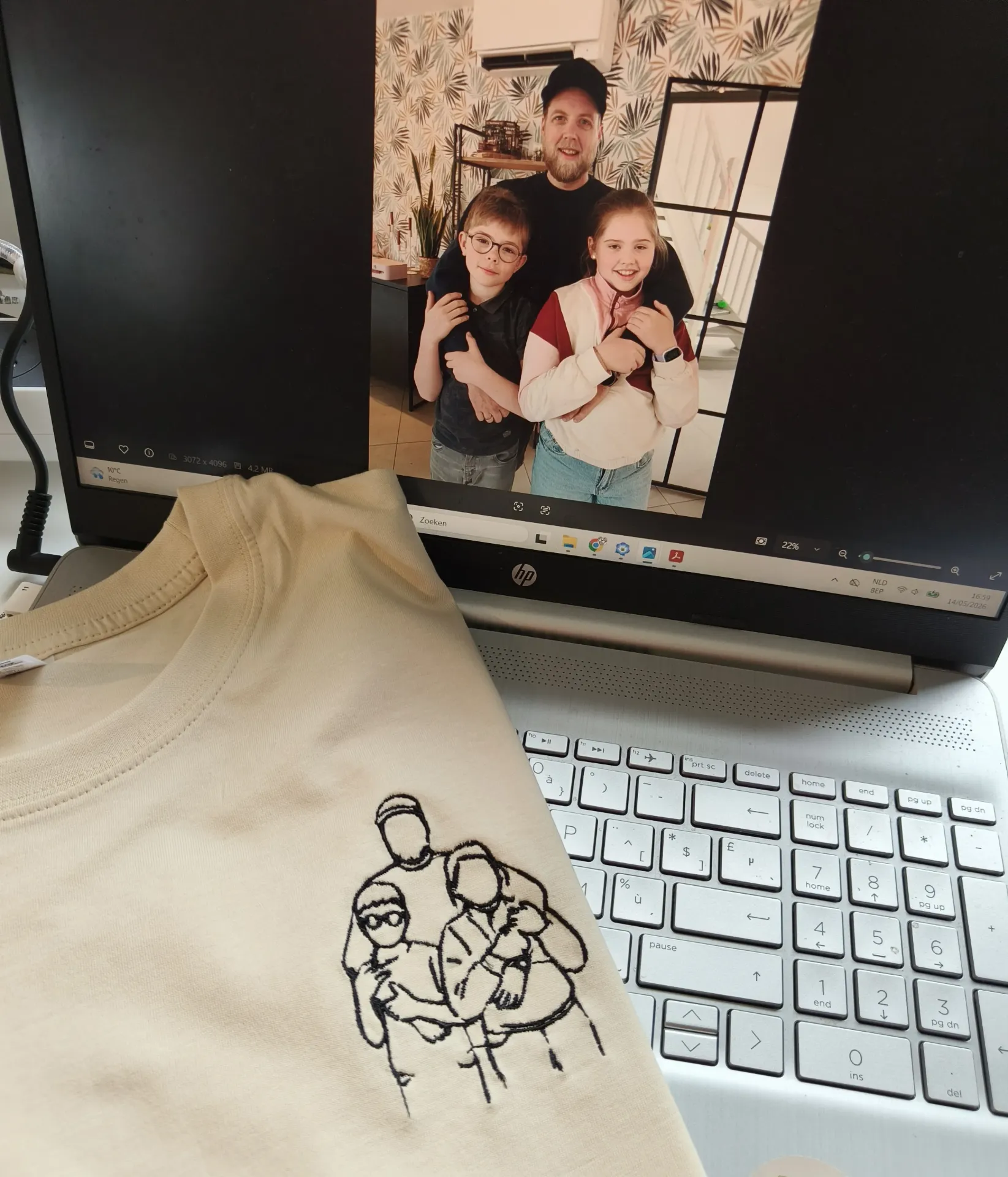 *T-SHIRT GEPERSONALISEERDE FOTO (MEDIUM, Wit)